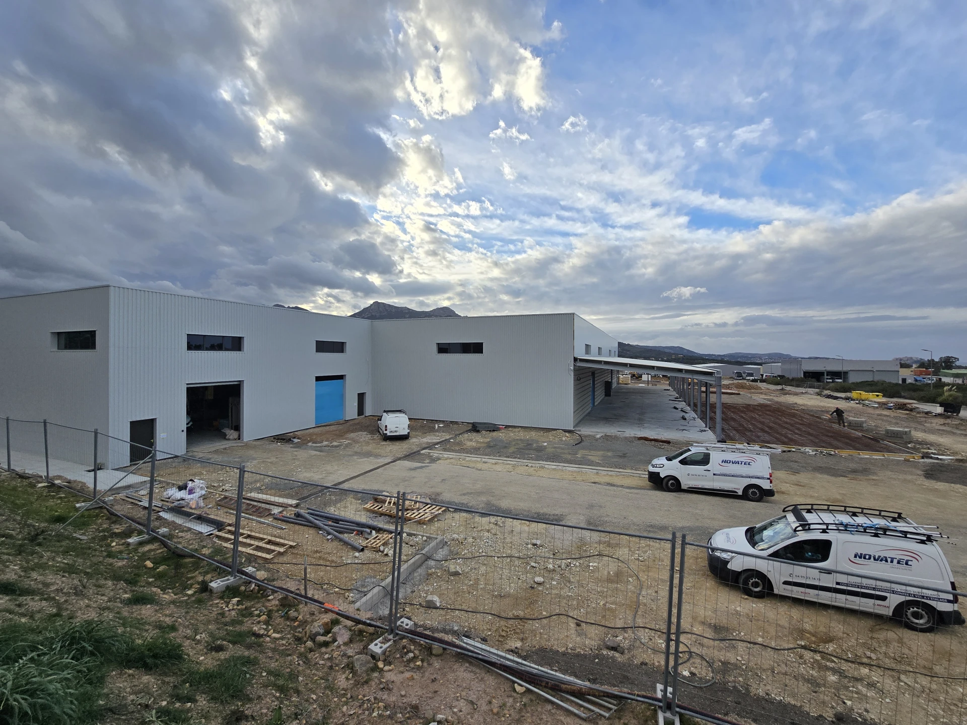 Nouveau Magasin Weldom à Calvi