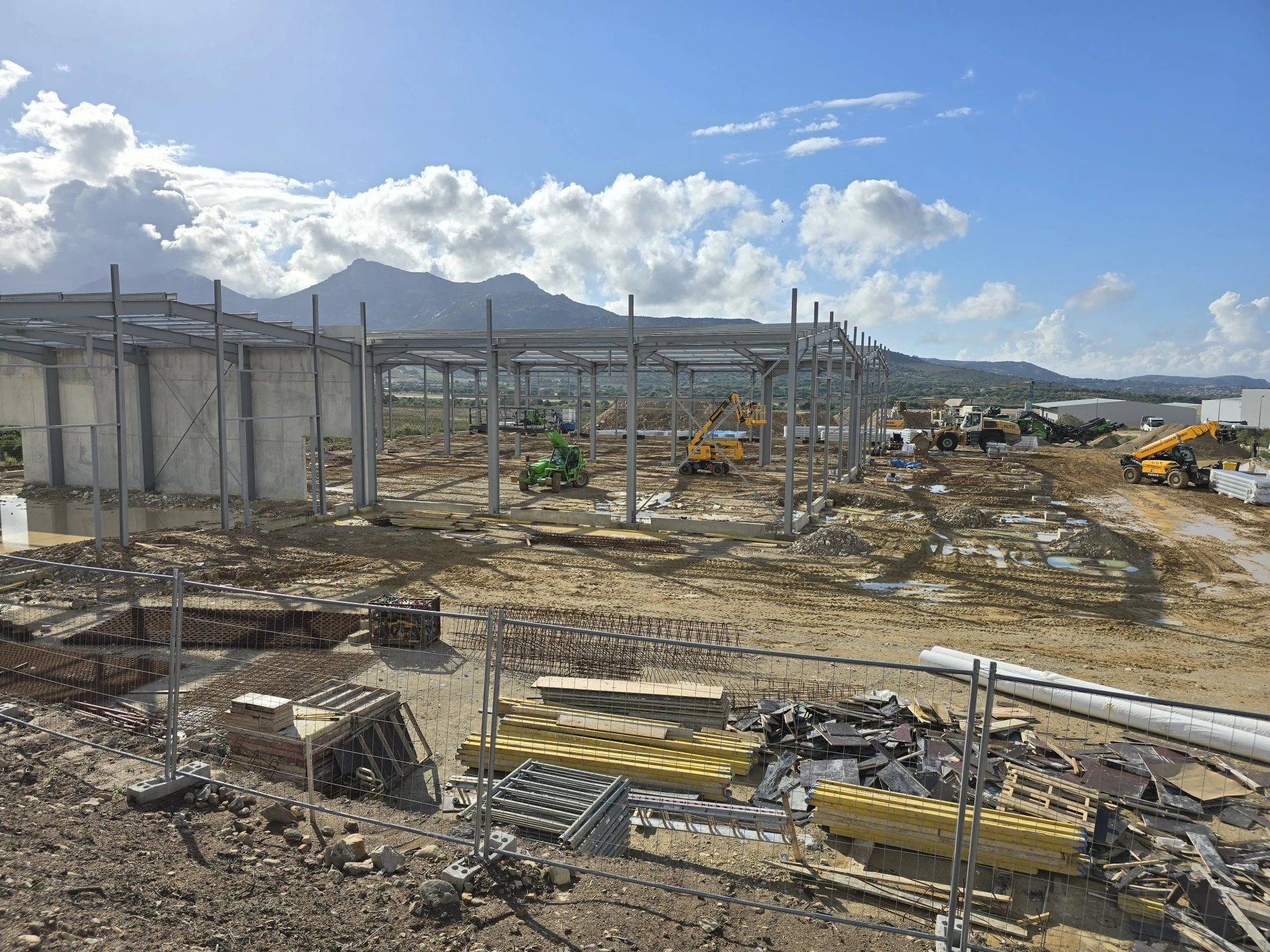 Nouveau Magasin Weldom à Calvi