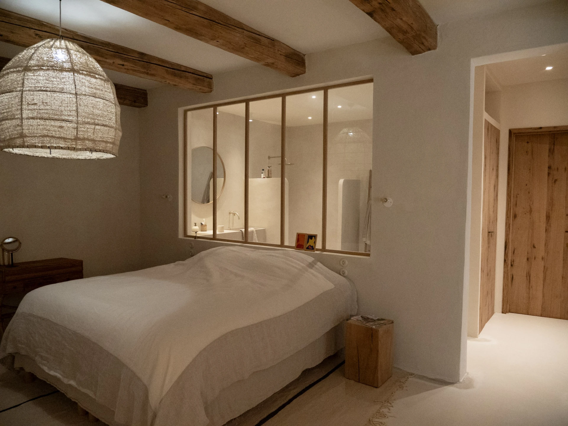 𝗠𝗮𝗶𝘀𝗼𝗻 𝗱’𝗮𝗿𝗰𝗵𝗶𝘁𝗲𝗰𝘁𝗲 𝗲𝗻 𝗕𝗮𝗹𝗮𝗴𝗻𝗲– Installation électrique sur mesure