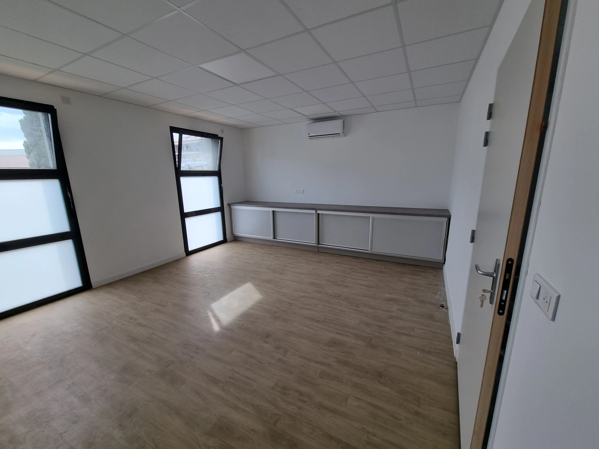 Cabinet médical à Calvi – Installation électrique complète - 2023