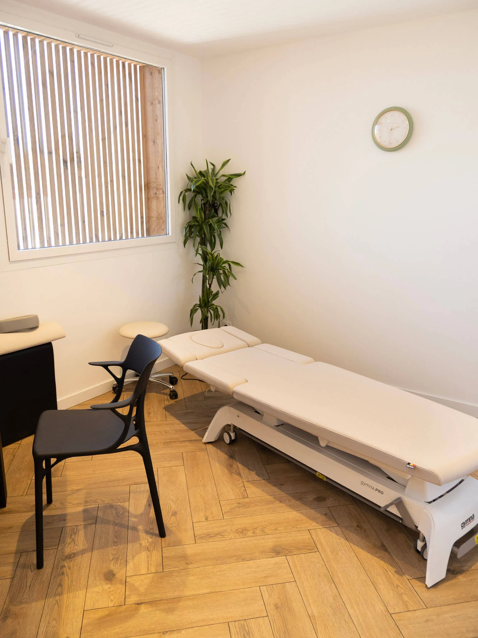 COSMOPILATES – Studio Pilates & Ostéopathie | L'Île-Rousse