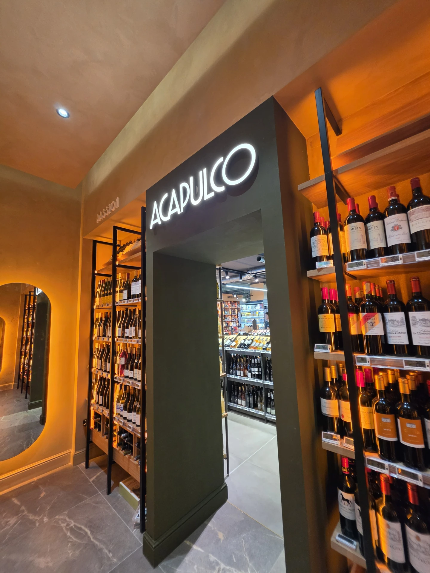 Rénovation électrique et refonte de l'éclairage | Spar Acapulco Calvi