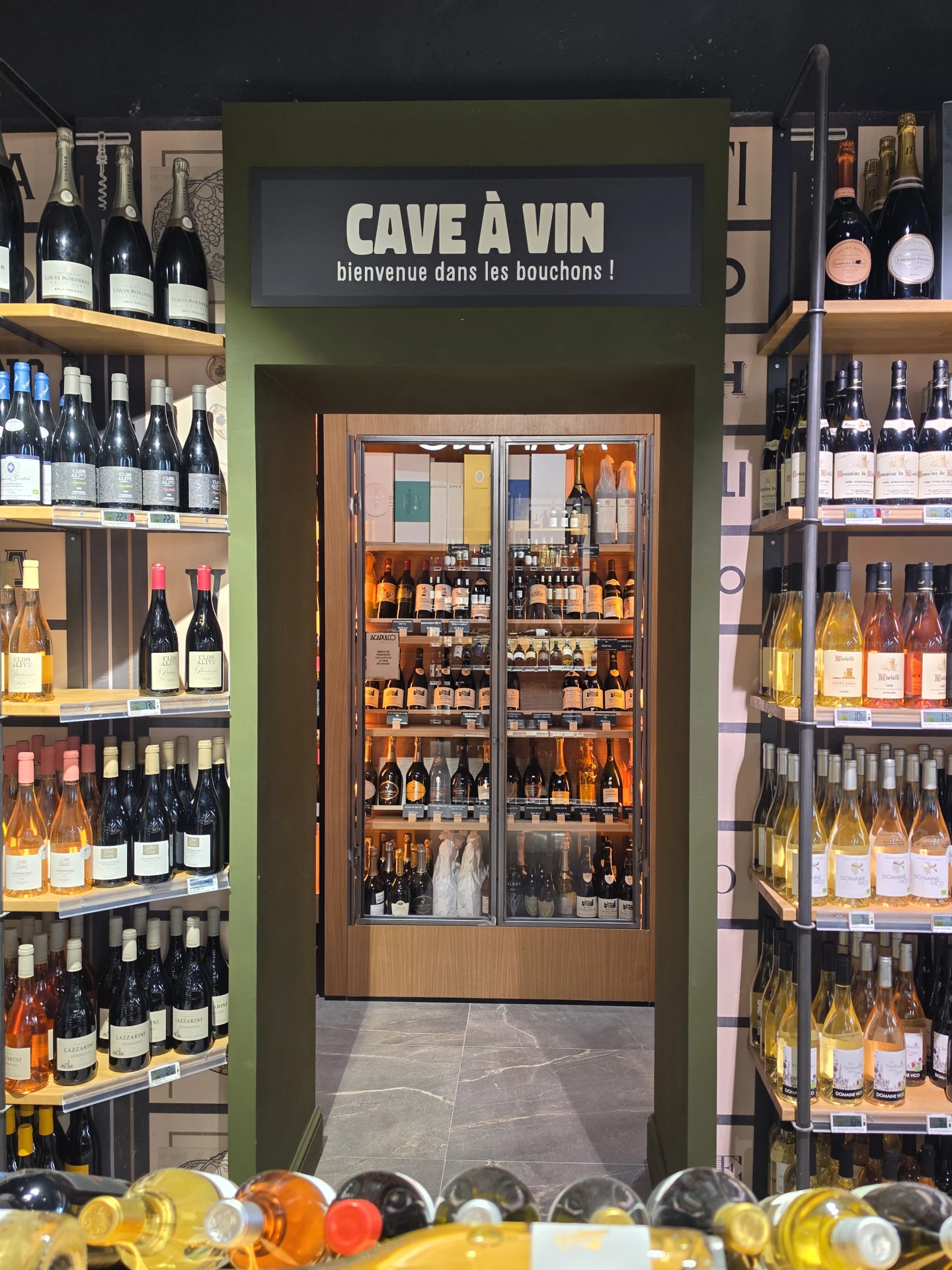Rénovation électrique et refonte de l'éclairage | Spar Acapulco Calvi