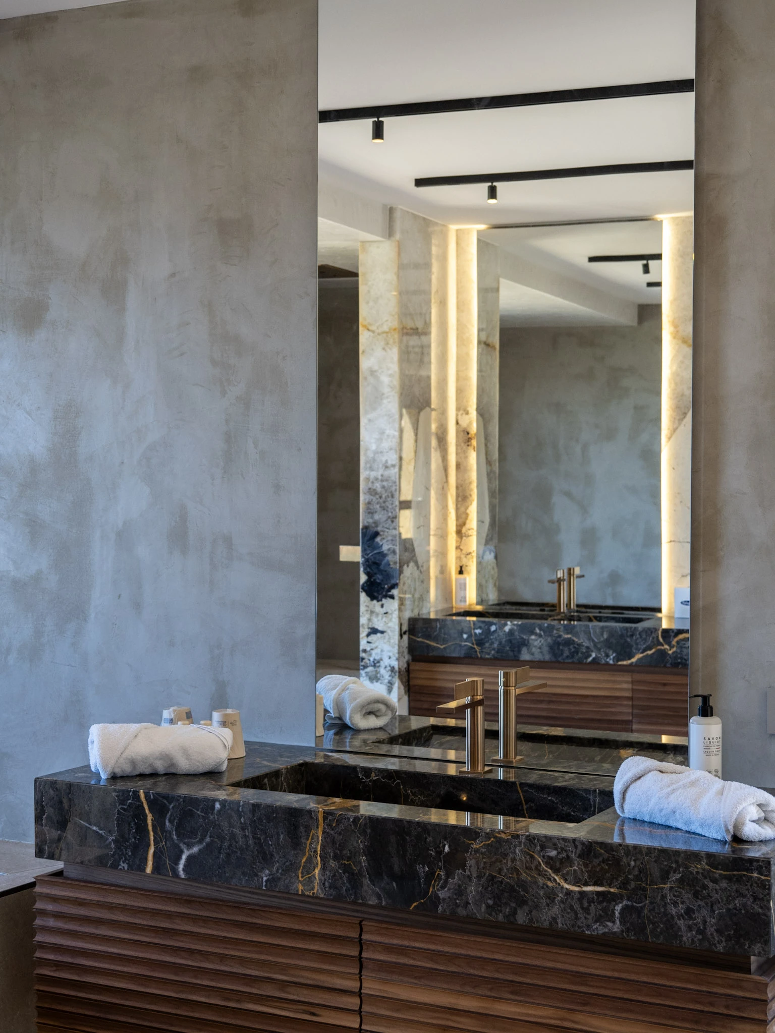 Villa haut de gamme | Installation électrique complète · Domotique · Éclairage sur mesure