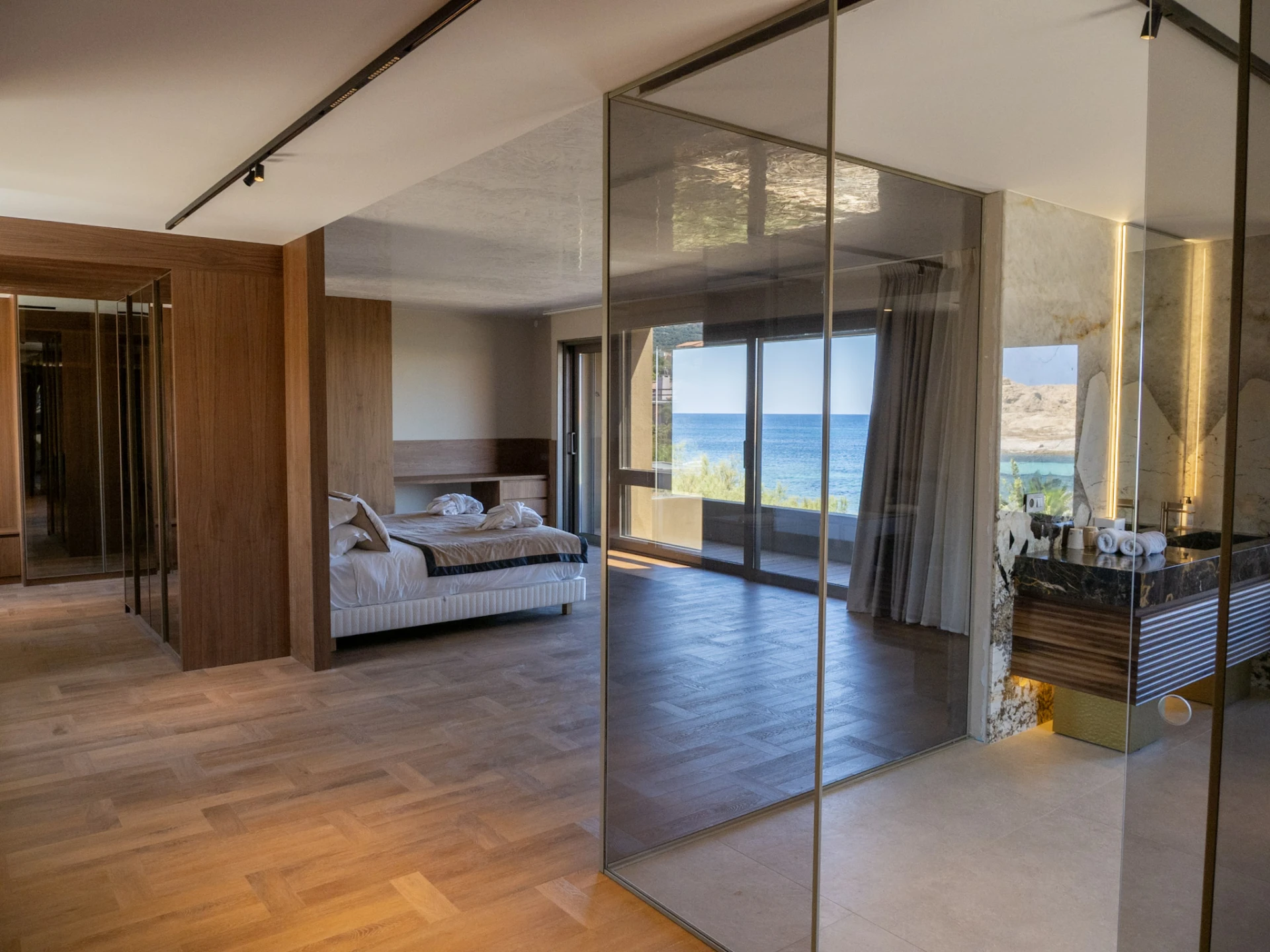 Villa haut de gamme | Installation électrique complète · Domotique · Éclairage sur mesure