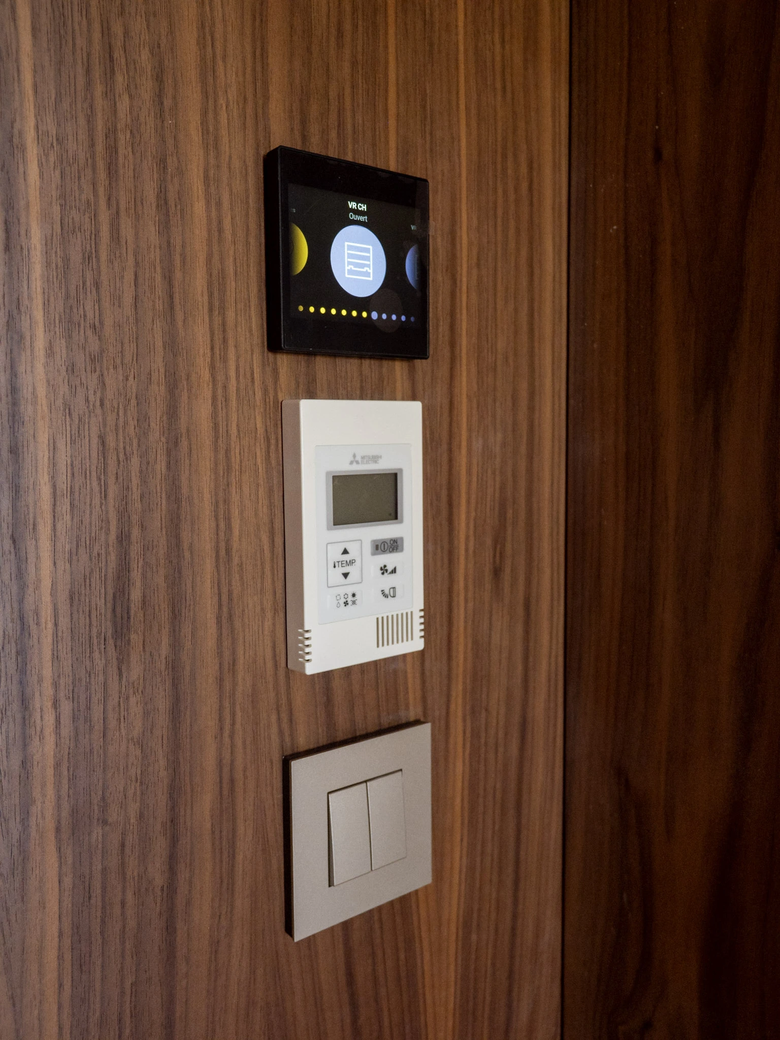 Villa haut de gamme | Installation électrique complète · Domotique · Éclairage sur mesure
